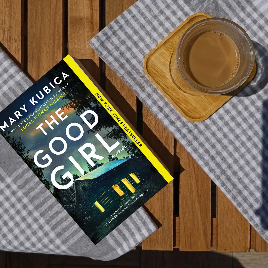 The Good Girl Deluxe Collector’s Edition: The Good Girl