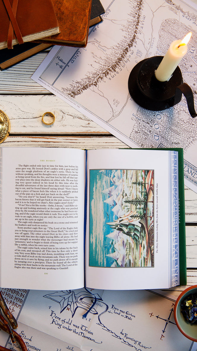 The Hobbit Illustrated by the Author: Illustrated by J.R.R. Tolkien